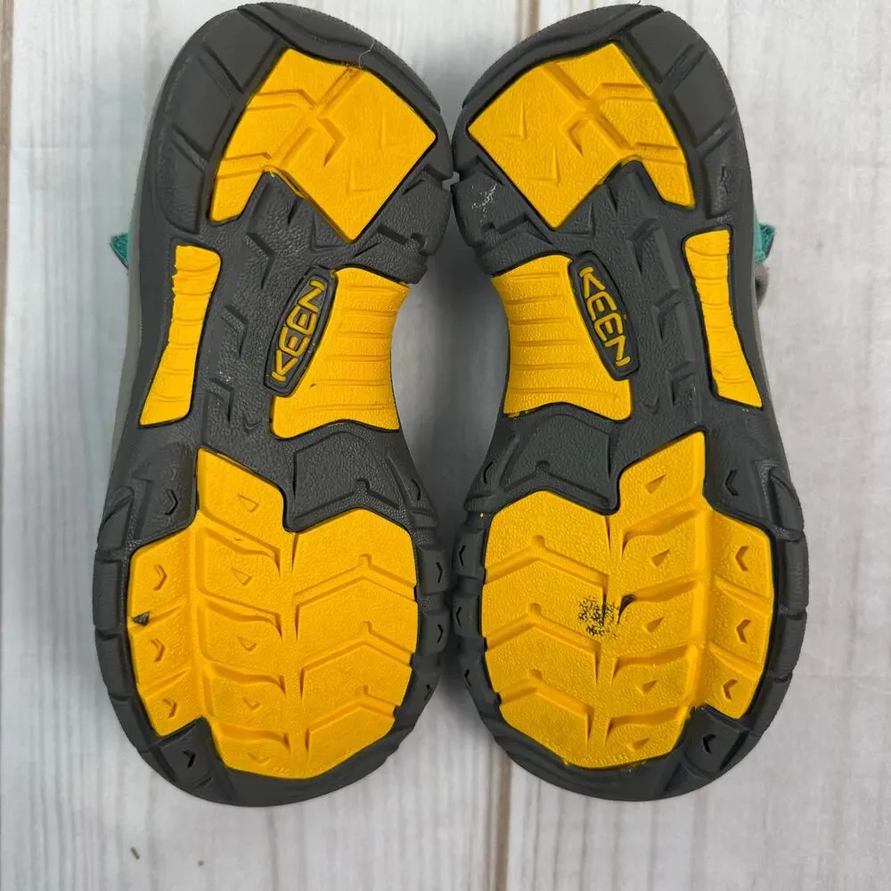 Kids KEEN Seacamp Sport Sandals Water Shoes Size 1 Youth